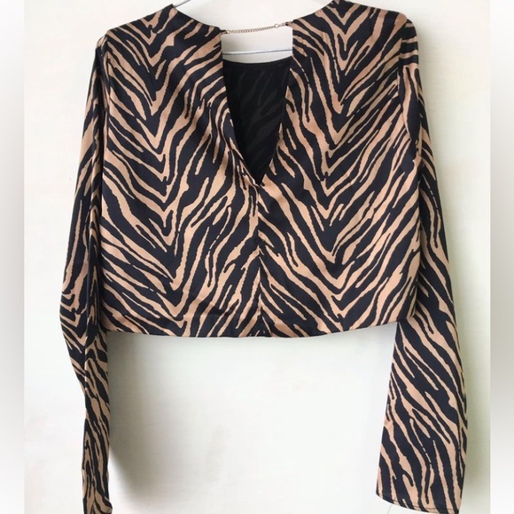 Zara Animal Print Top - Picture 4 of 5